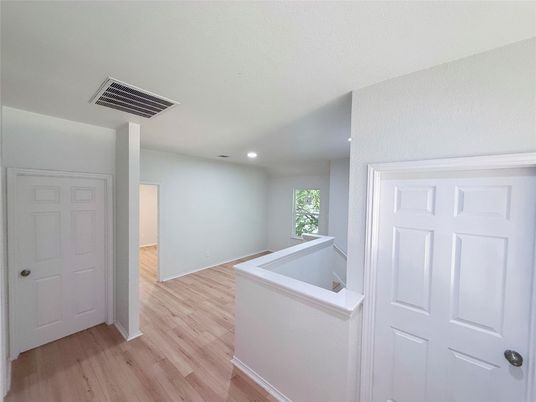 Bathroom, Interior, Recessed Lighting, Wood Texture Flooring