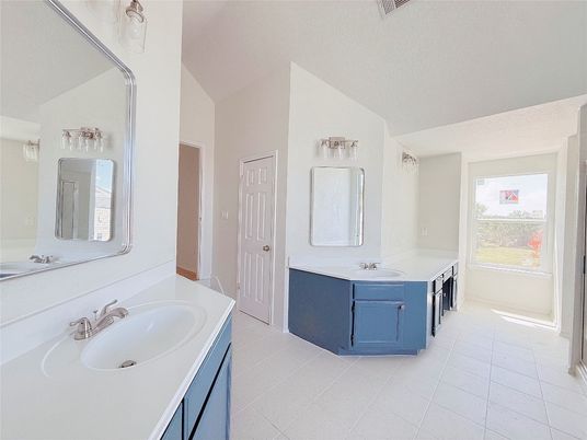 Bathroom, Dual Sink Vanities, Interior
