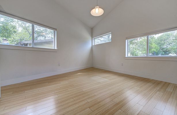 Empty room, Interior, Pendant Lights, Wood Texture Flooring