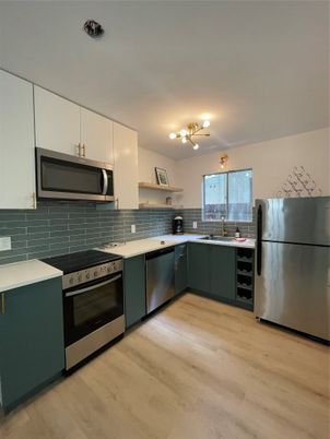 Interior, Kitchen, Stainless Steel Appliances, Wood Texture Flooring