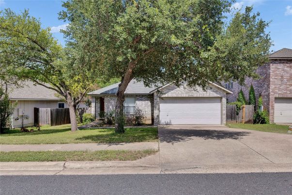 Attached, Exterior, Facade, Brick Facade, Ranch