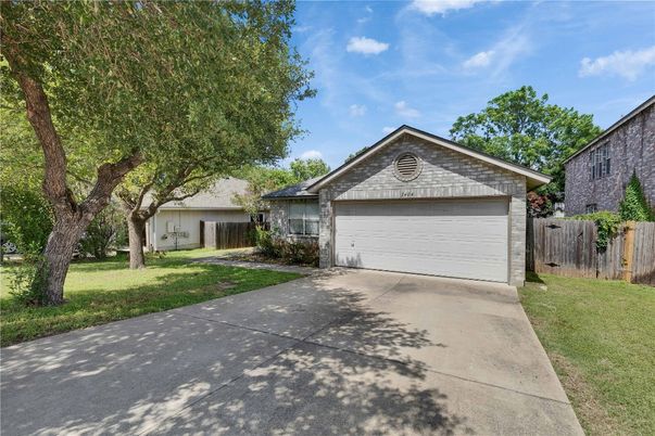 Backyard, Detached Garage, Exterior