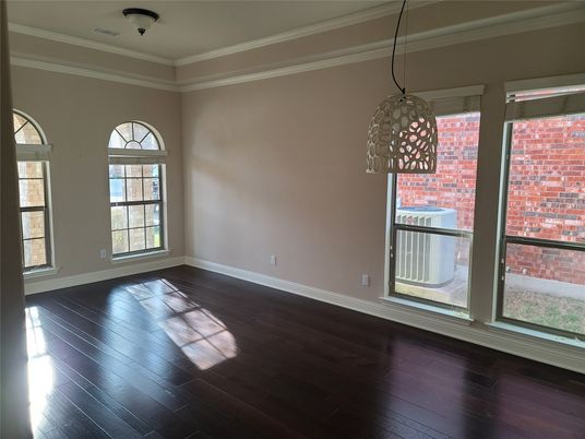 Empty room, Interior, Pendant Lights, Wood Texture Flooring
