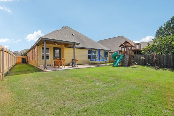 Backyard, Exterior, Playground