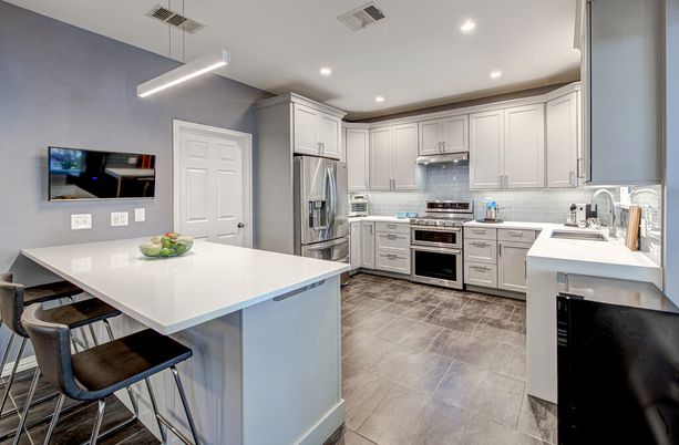 Interior, Kitchen, Pendant Lights, Recessed Lighting, Stainless Steel Appliances
