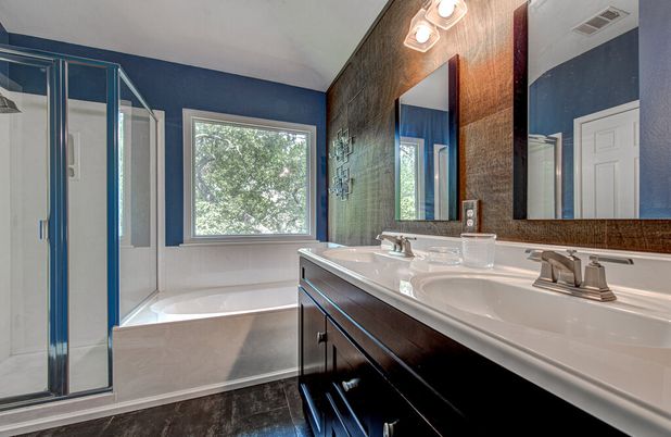 Bathroom, Dual Sink Vanities, Interior