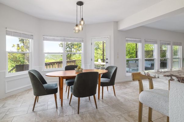 Dining room, Interior, Pendant Lights