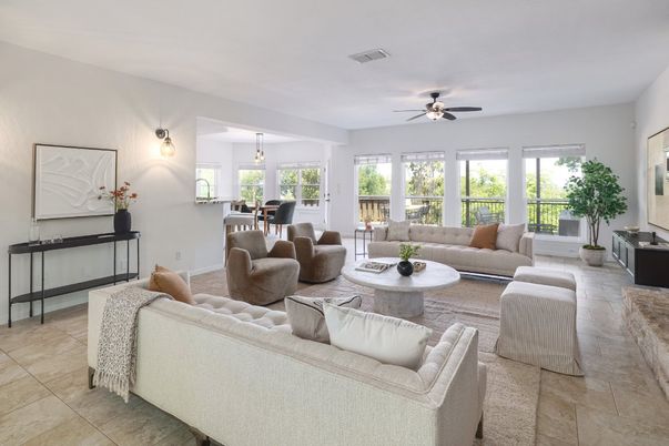 Dining room, Interior, Living room, Pendant Lights