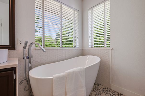 Bathroom, Free Standing Baths, Interior