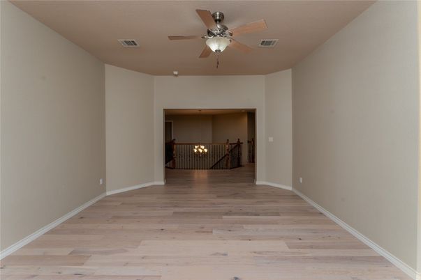 Empty room, Interior, Pendant Lights, Wood Texture Flooring