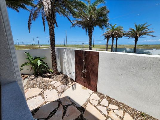 Exterior, Water