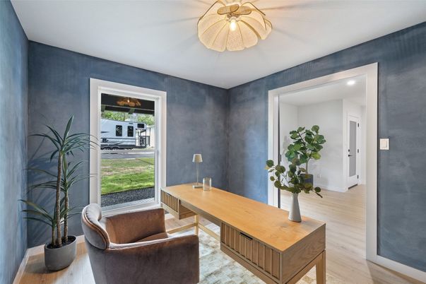 Home Office, Interior, Recessed Lighting, Wood Texture Flooring