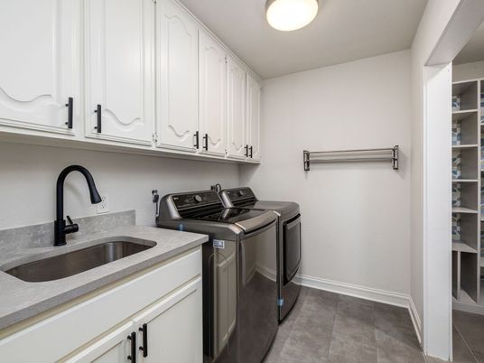 Interior, Washer