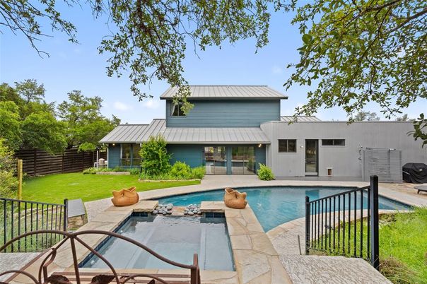 Backyard, Exterior, Pool