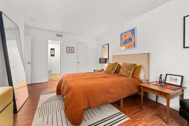 Bedroom, Interior, Wood Texture Flooring