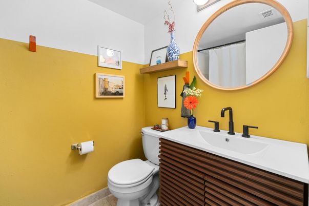 Bathroom, Interior