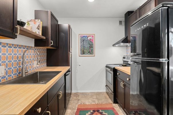Interior, Kitchen, Recessed Lighting