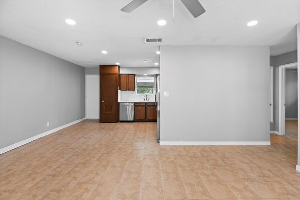 Empty room, Interior, Kitchen, Recessed Lighting