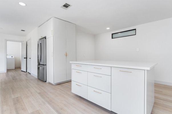 Interior, Kitchen, Recessed Lighting, Wood Texture Flooring
