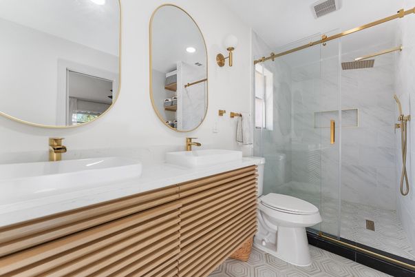 Bathroom, Dual Sink Vanities, Glass Shower, Interior, Recessed Lighting