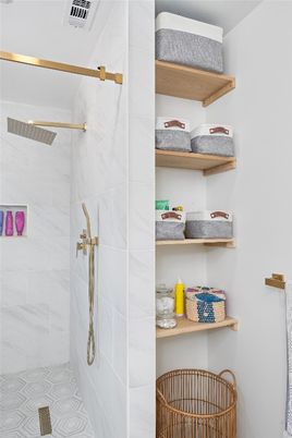 Bathroom, Interior, Marble Walls