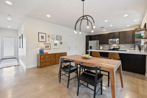 Dining room, Interior, Kitchen, Pendant Lights, Recessed Lighting, Stainless Steel Appliances