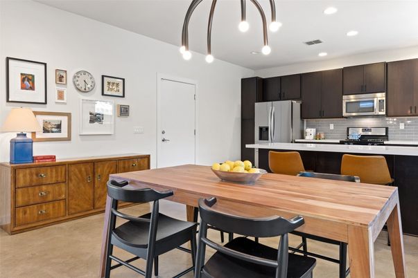 Dining room, Interior, Kitchen, Pendant Lights, Recessed Lighting, Stainless Steel Appliances