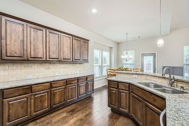 Chandelier, Dining room, Interior, Pendant Lights, Recessed Lighting, Wood Texture Flooring