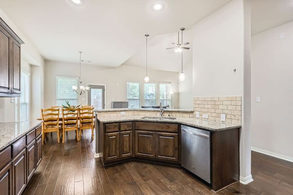 Dining room, Interior, Kitchen, Pendant Lights, Recessed Lighting, Wood Texture Flooring