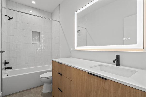 Bathroom, Interior, Recessed Lighting