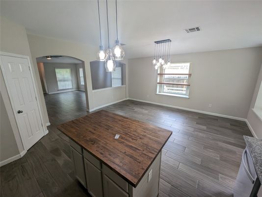 Empty room, Interior, Pendant Lights, Wood Texture Flooring