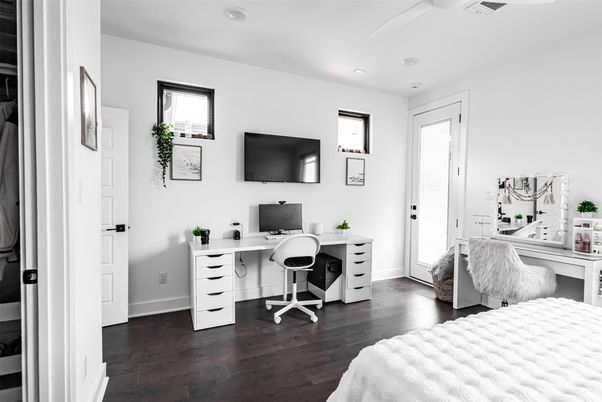 Bedroom, Home Office, Interior, Recessed Lighting, Wood Texture Flooring