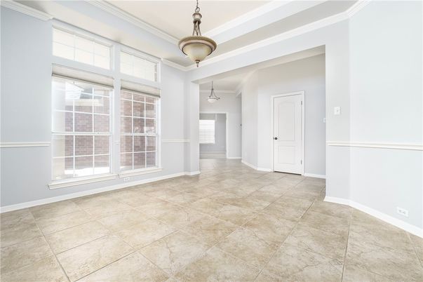 Empty room, Interior, Pendant Lights