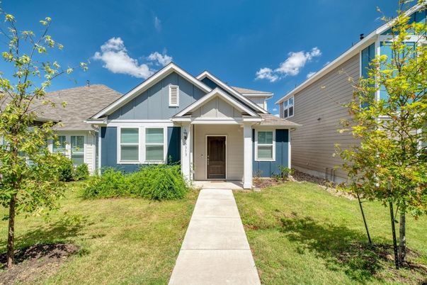 Exterior, Facade, American Craftsman