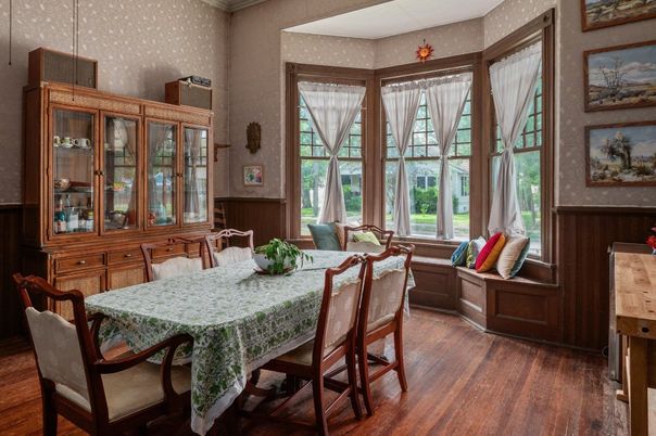 Dining room, Interior, Wood Texture Flooring