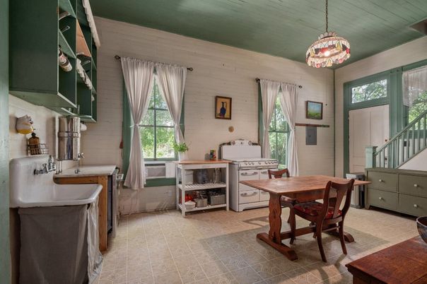 Dining room, Interior, Pendant Lights