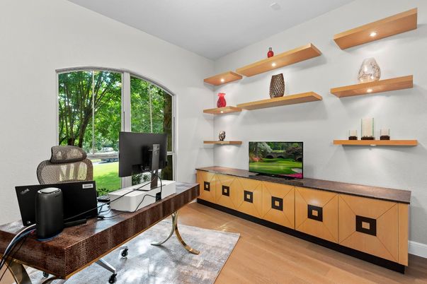 Home Office, Interior, Recessed Lighting, Wood Texture Flooring