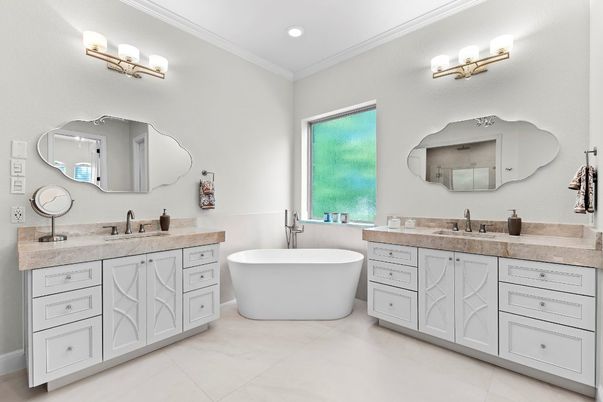 Bathroom, Dual Sink Vanities, Free Standing Baths, Interior, Recessed Lighting