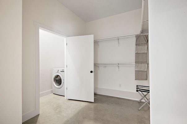 Interior, Utility Closets, Washer