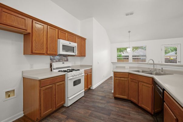 Interior, Kitchen, Pendant Lights, Wood Texture Flooring
