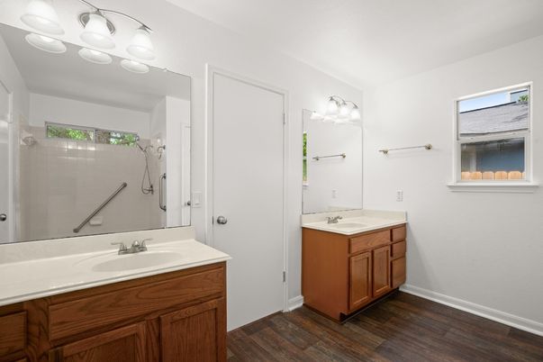 Bathroom, Dual Sink Vanities, Interior, Wood Texture Flooring