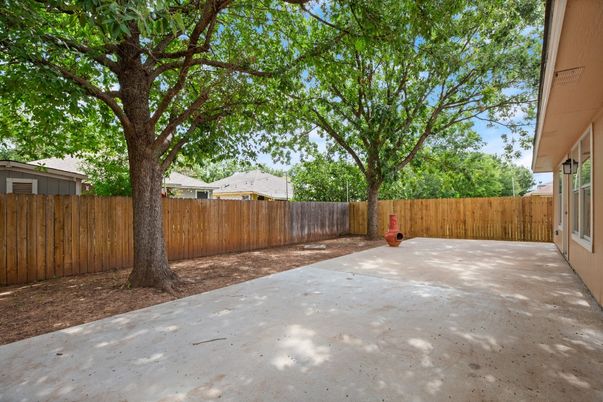 Backyard, Exterior