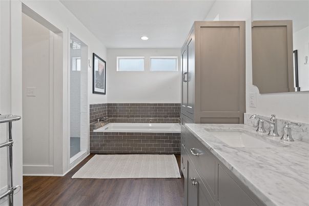 Bathroom, Interior, Recessed Lighting, Wood Texture Flooring
