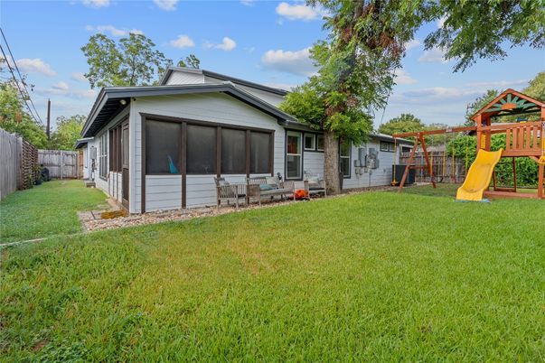 Backyard, Exterior, Playground