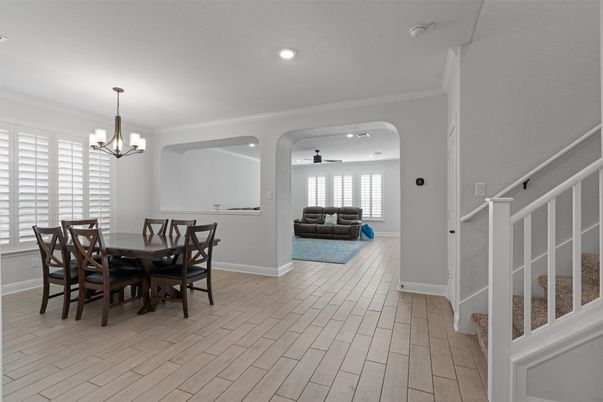 Chandelier, Dining room, Interior, Recessed Lighting, Wood Texture Flooring