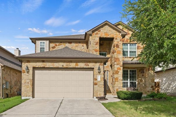 Attached, Exterior, Facade, Brick Traditional