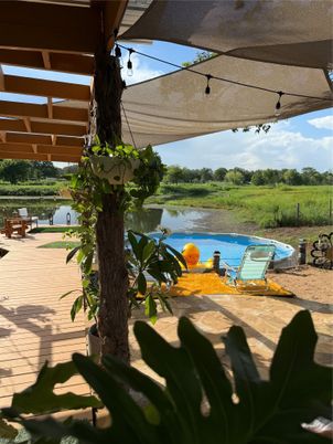 Exterior, Hot Tub, Pool, Water