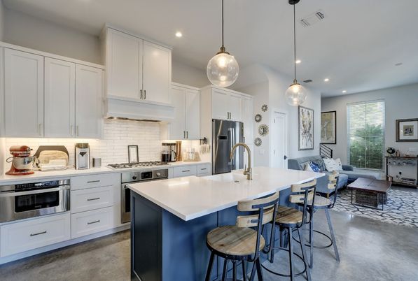 Interior, Kitchen, Pendant Lights, Recessed Lighting, Stainless Steel Appliances