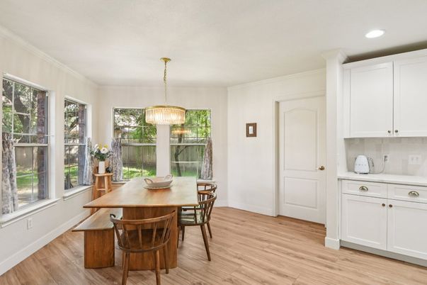 Dining room, Interior, Pendant Lights, Recessed Lighting, Wood Texture Flooring