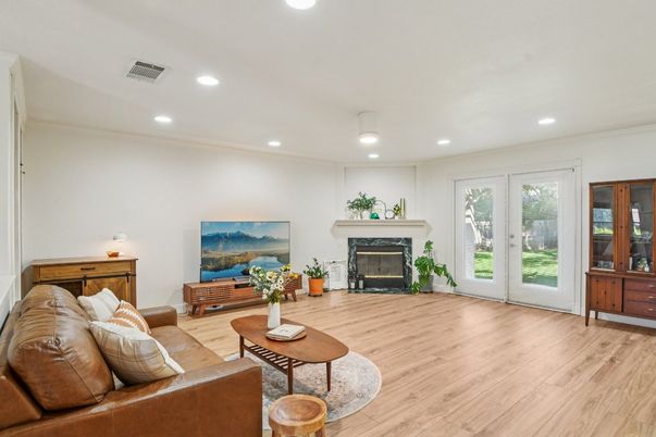 Fireplace, Interior, Living room, Recessed Lighting, Wood Texture Flooring